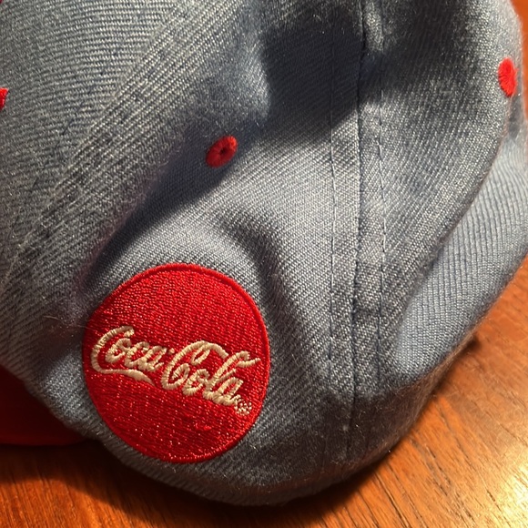 Japanese Coca Cola SnapBack hat - Picture 3 of 6